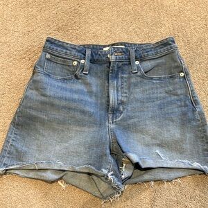 Madewell The Curvy Perfect Vintage Short size 24